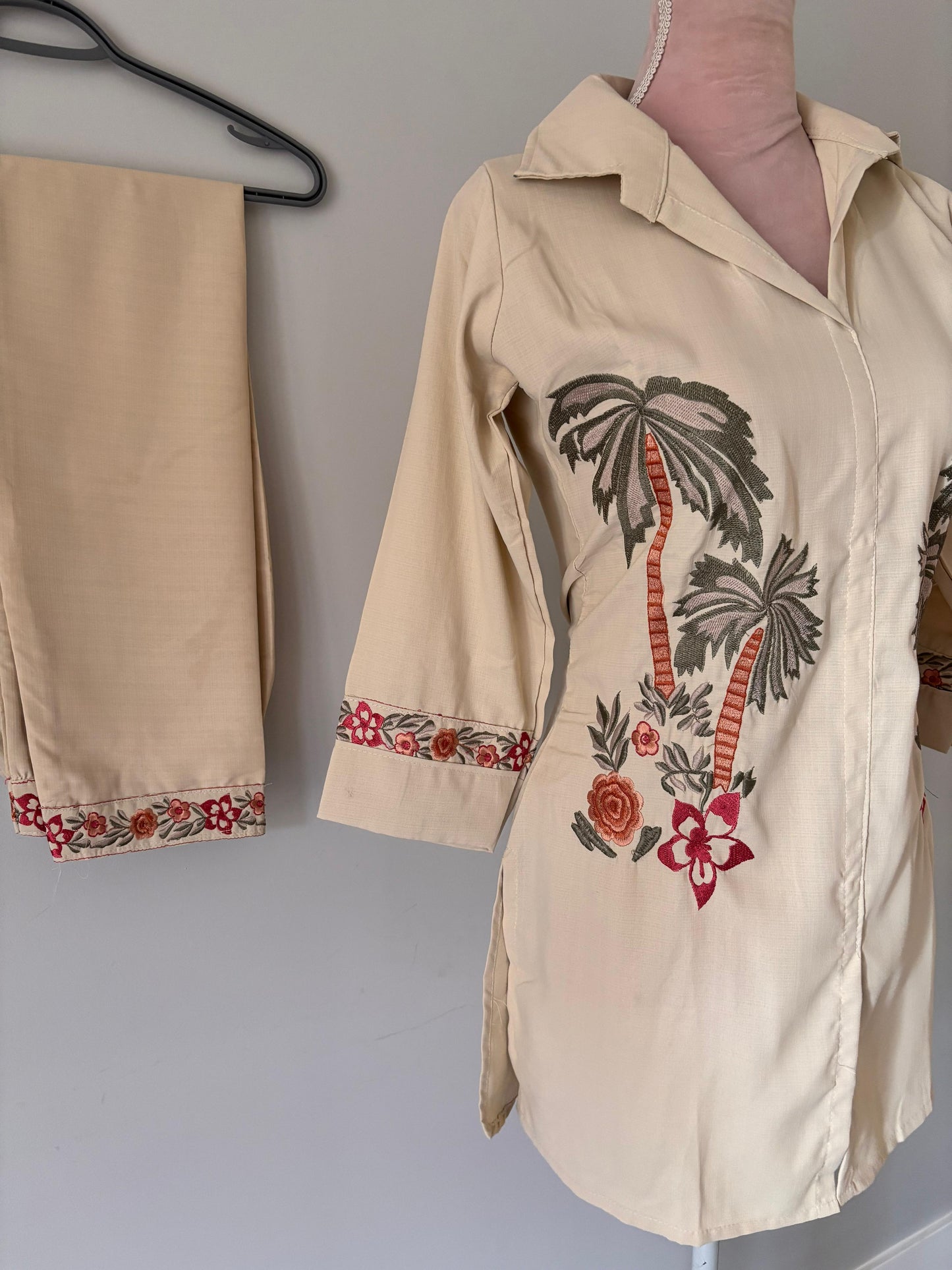 Light Beige Palm Tree Embriodery