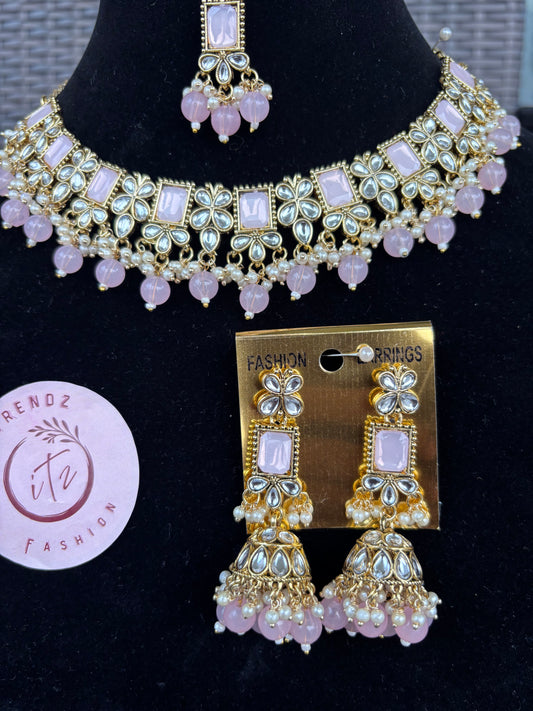 Light Pink Necklace Set