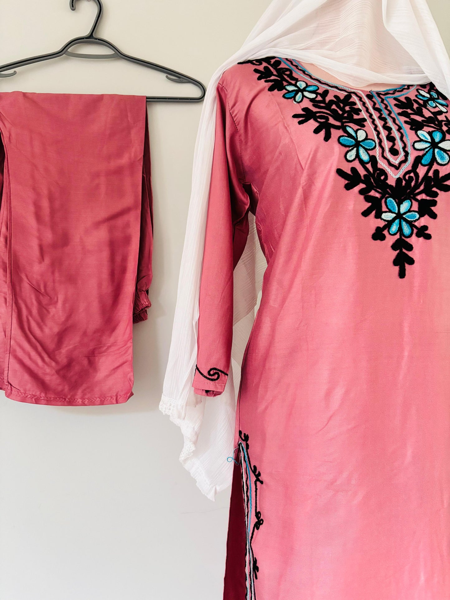 Chikankari Full Suit with Dupatta XXL only