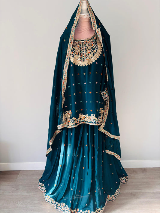 Partywear Traditional Outfit (XXL)